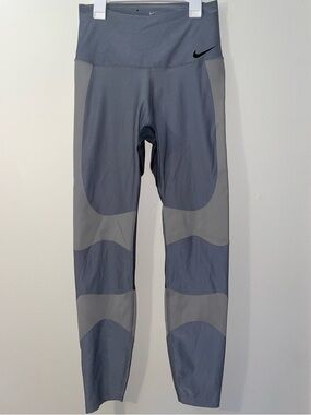 Nike DriFit Women’s Power Legend Hi-Rise Contour Colorblock Grey Leggings